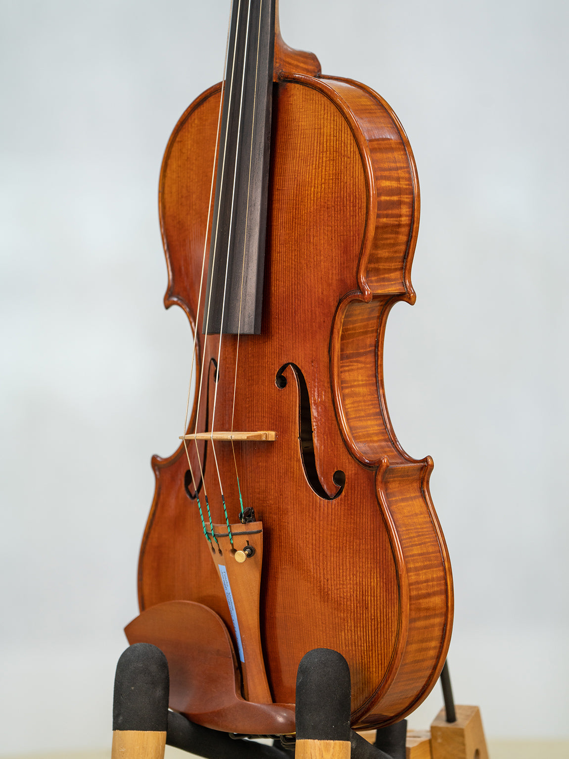 Joseph Guarneri 1743-4008 4/4 Violin IUEStrings Antique-Style