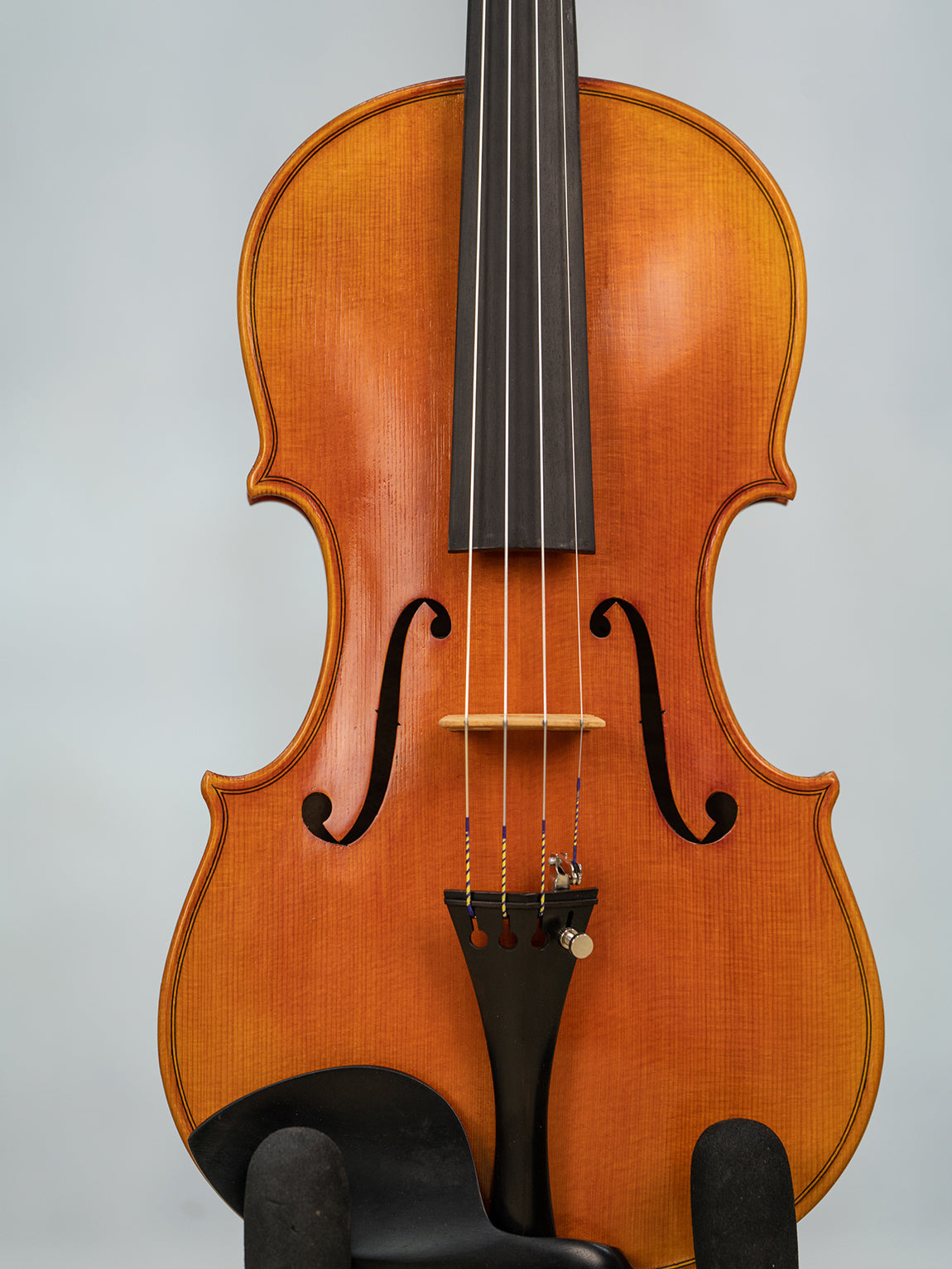 IUEStrings Studio Series Beginner Violins Outfit