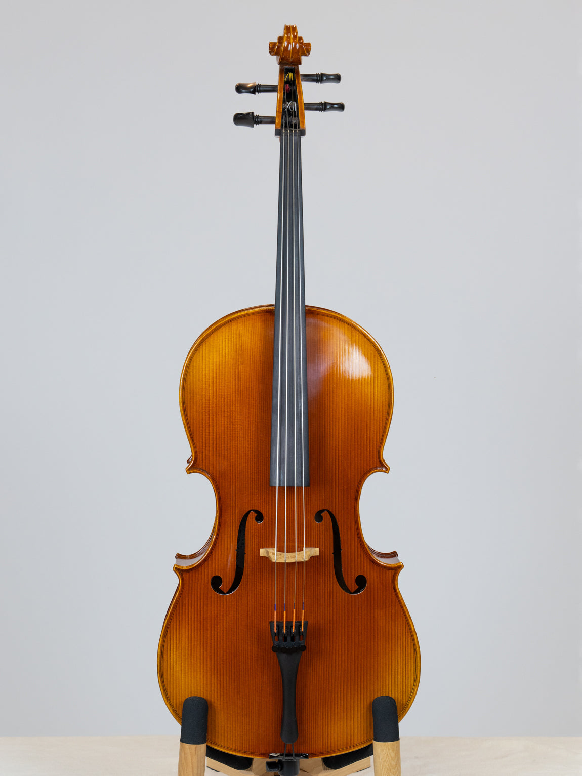 IUE Strings Studio Series Beginner Cellos Outfit