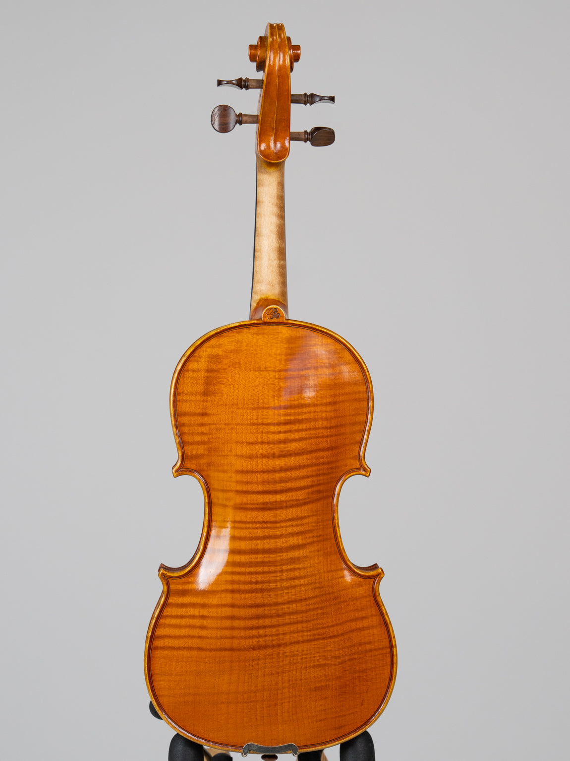 A 1015 Andrea Cacci 2006 Montova 爱六艺名家提琴大师系列小提琴