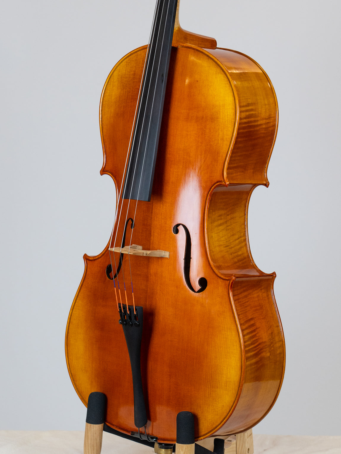 爱六艺名家提琴工作室系列  进阶级大提琴套装