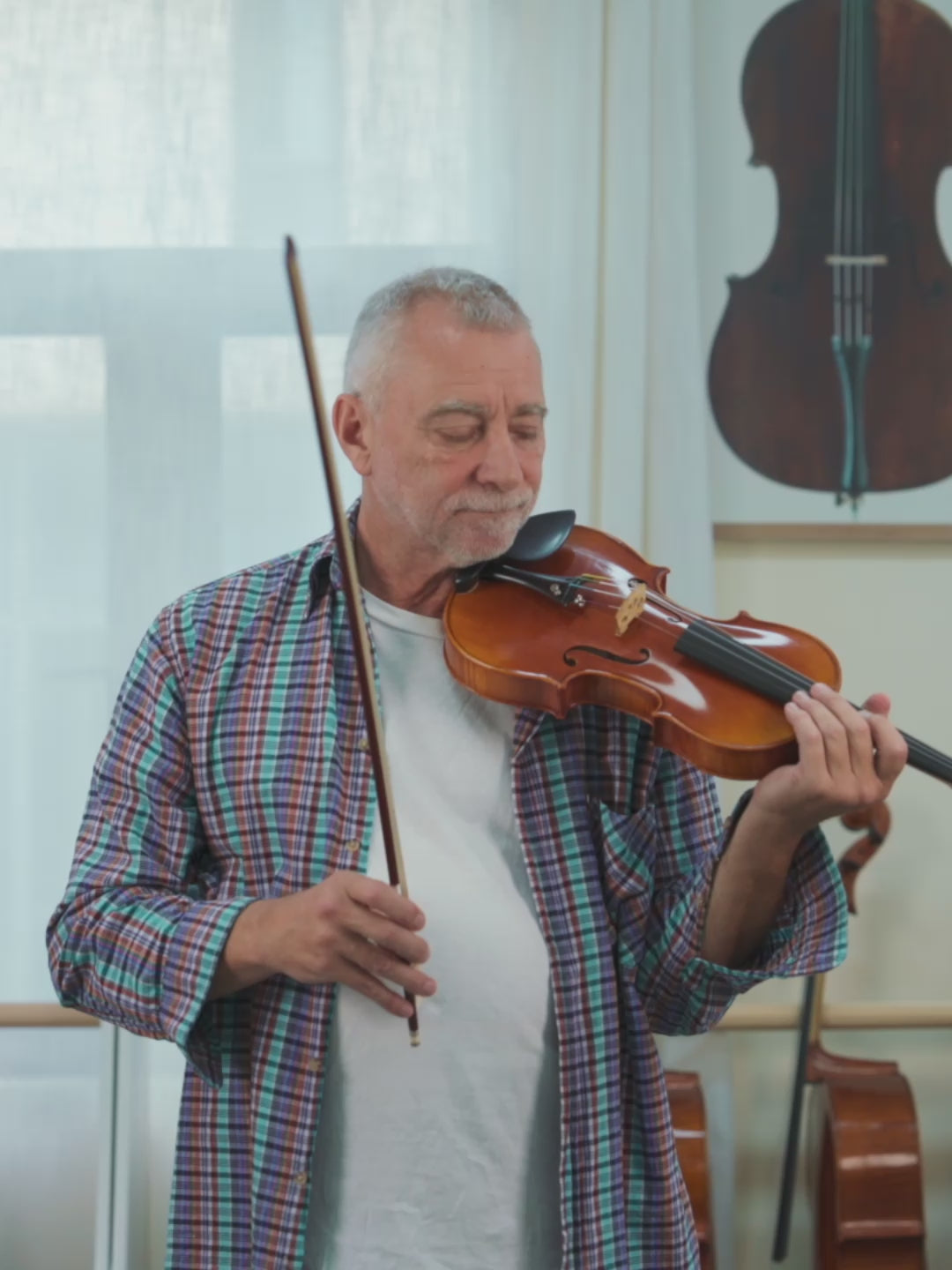 爱六艺名家提琴工作室系列 专业级小提琴套装